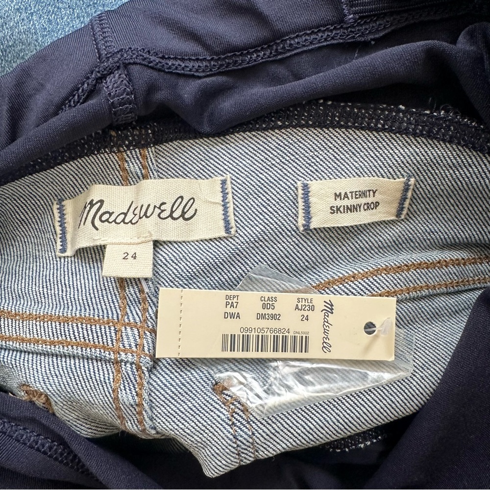 NWT Madewell Maternity Over-the-Belly Skinny Crop Jeans in Dewey Wash 24 - Picture 7 of 7